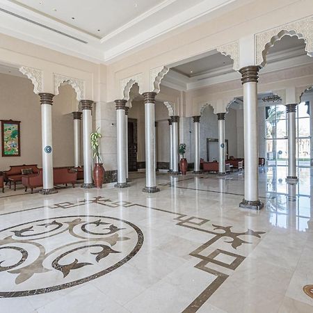 Higuests - Luxurious 1Br In Palms With Private Beach Access Dubai Esterno foto
