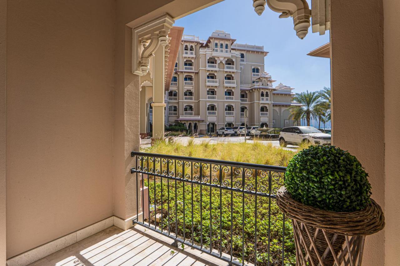Higuests - Luxurious 1Br In Palms With Private Beach Access Dubai Esterno foto